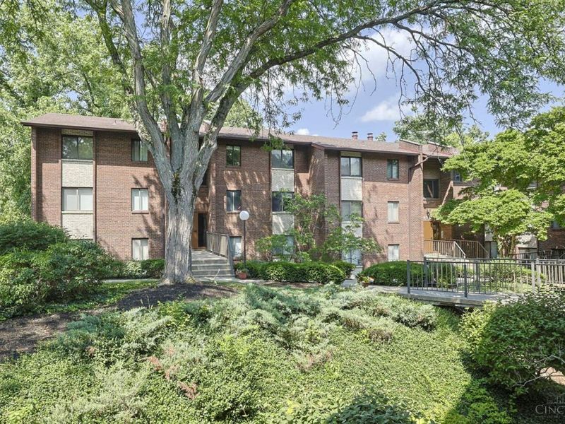 458 Grand Avenue, Unit 458-1, Cincinnati, OH 45205 Photo 1