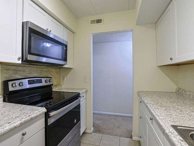 458 Grand Avenue, Unit 458-1, Cincinnati, OH 45205 Photo 13