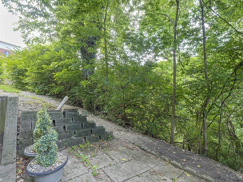 458 Grand Avenue, Unit 458-1, Cincinnati, OH 45205 Photo 24