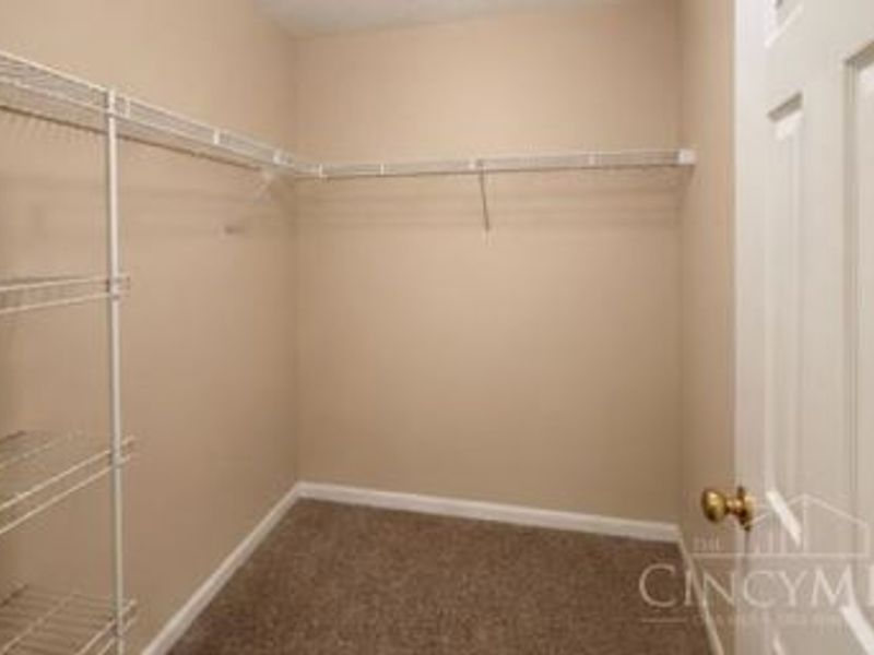 7343 Chatham Court, Unit G, West Chester, OH 45069 Photo 8