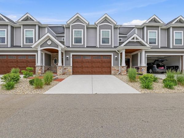 1204 S Main STREET, Unit 5, Lake Mills, WI 53551
