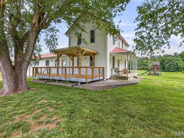 10635 State Route O, Ste Genevieve, MO 63670