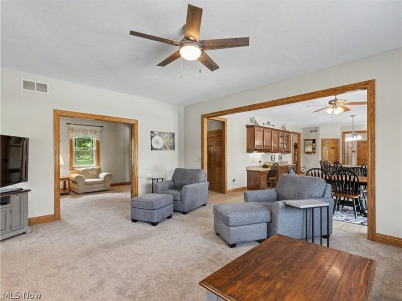 623 W Steels Corners Road, Cuyahoga Falls, OH 44223 Photo 13