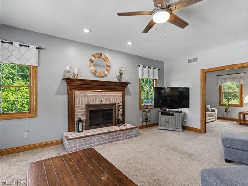 623 W Steels Corners Road, Cuyahoga Falls, OH 44223 Photo 14