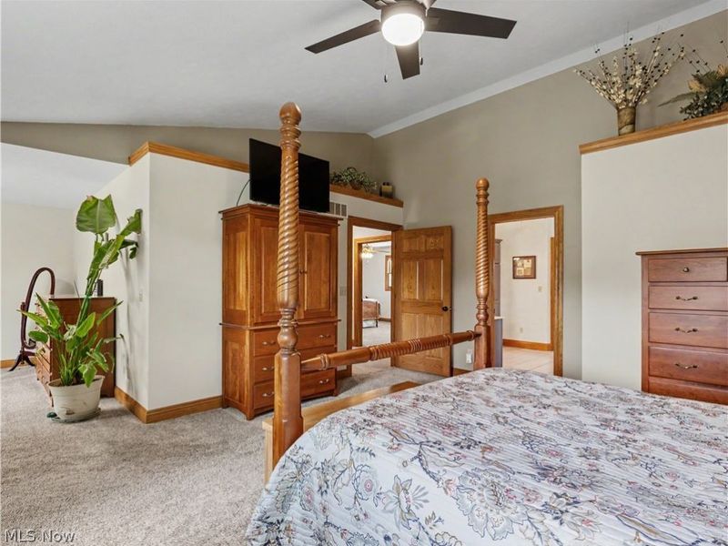 623 W Steels Corners Road, Cuyahoga Falls, OH 44223 Photo 21