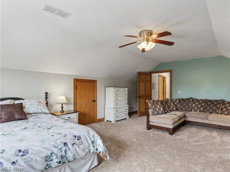 623 W Steels Corners Road, Cuyahoga Falls, OH 44223 Photo 31