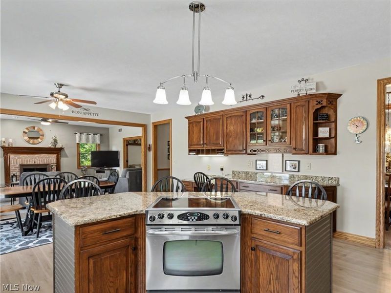 623 W Steels Corners Road, Cuyahoga Falls, OH 44223 Photo 7
