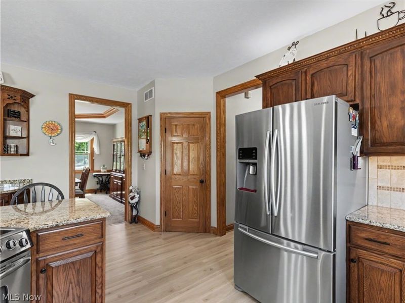 623 W Steels Corners Road, Cuyahoga Falls, OH 44223 Photo 8