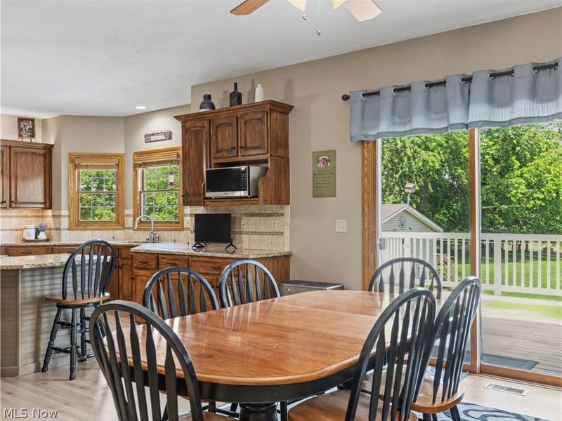 623 W Steels Corners Road, Cuyahoga Falls, OH 44223 Photo 9