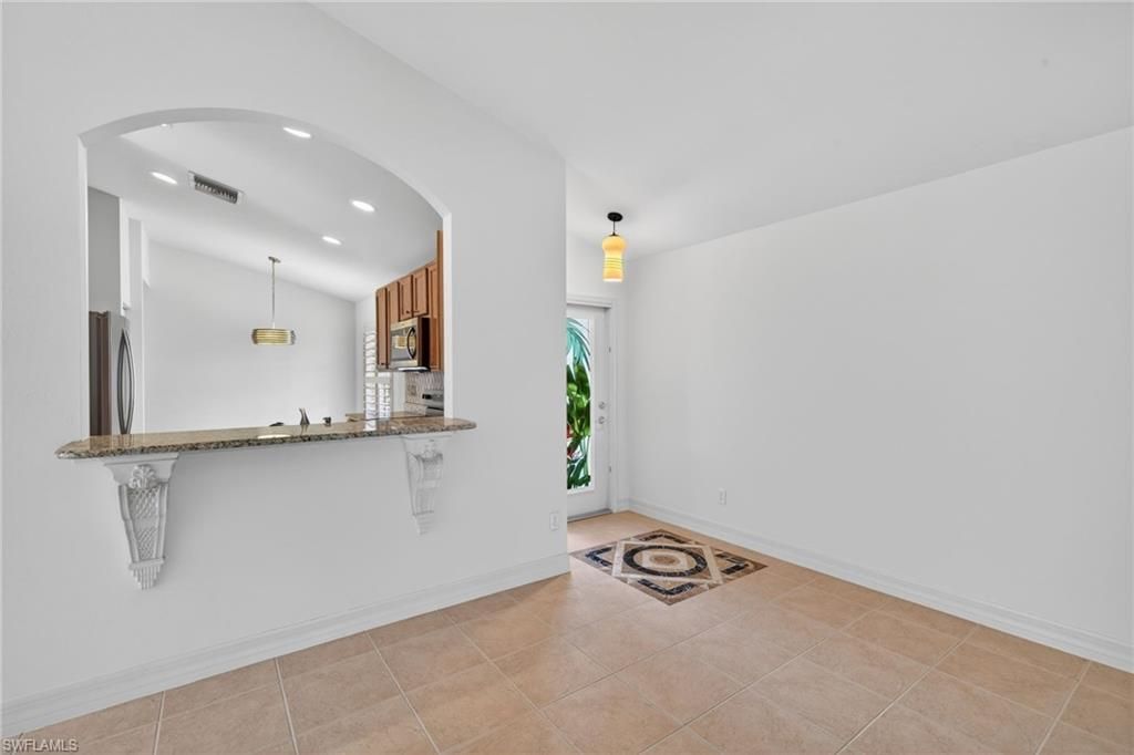1574 Windamere Ln, Naples, FL 34119 Photo