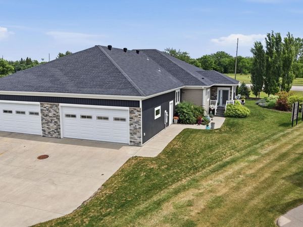 6148 14th Street S, Fargo, ND 58104