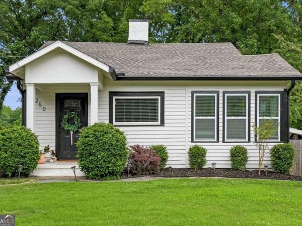 250 Cole Street NE, Marietta, GA 30060