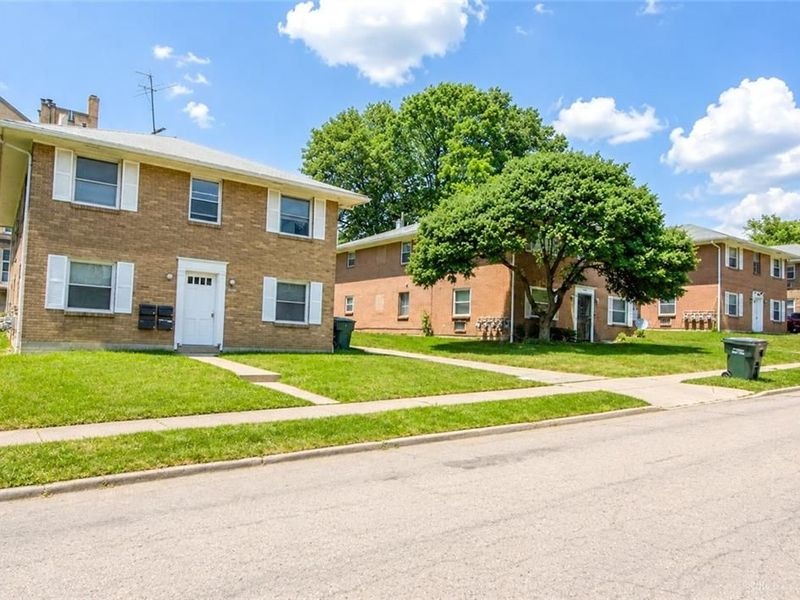 1315 Chardon Court, Dayton, OH 45403 Photo 2