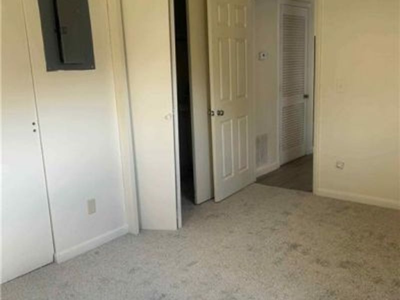 1315 Chardon Court, Dayton, OH 45403 Photo 7