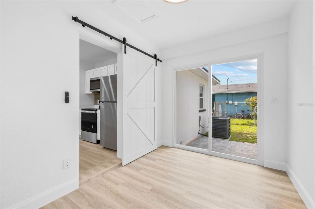 2325 Highland Street S, Saint Petersburg, FL 33705 Photo
