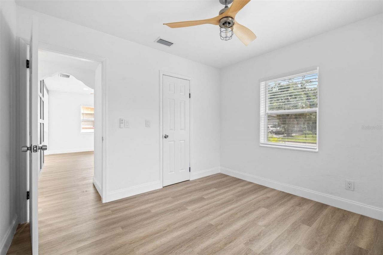 2325 Highland Street S, Saint Petersburg, FL 33705 Photo