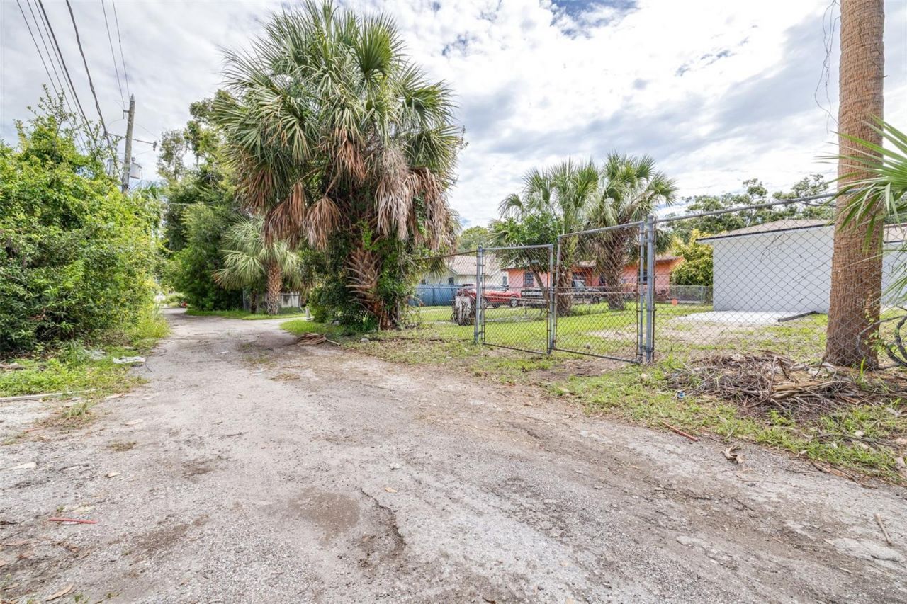 2325 Highland Street S, Saint Petersburg, FL 33705 Photo