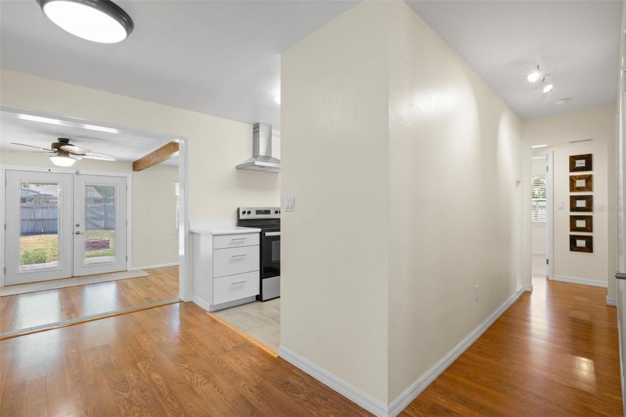5101 18th Avenue N, Saint Petersburg, FL 33710 Photo
