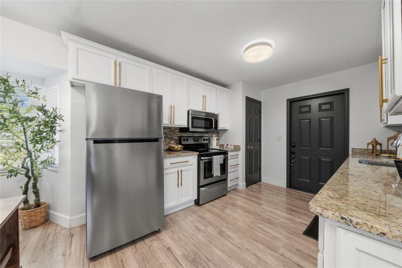 3450 NE 70th Street , Ocala, FL 34479 Photo
