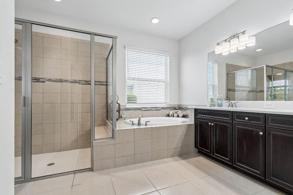 10531 Piedra Drive , Palmetto, FL 34221 Photo