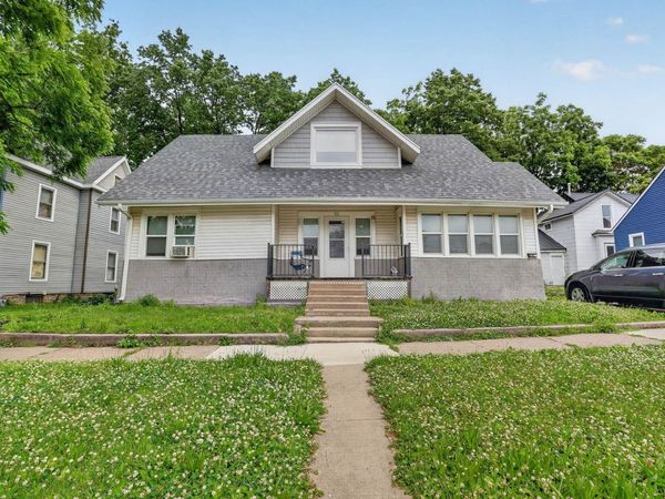 723 Randolph Street, Waterloo, IA 50702