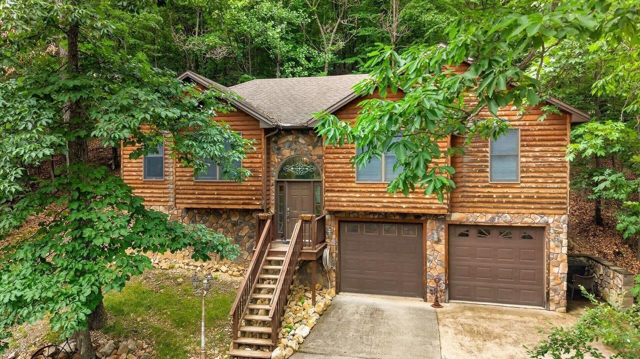 299 TURKEY DR primary photo