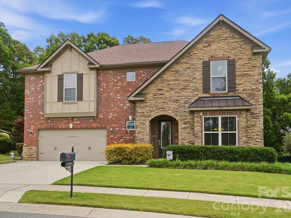 1385 Cilantro Court , Tega Cay, SC 29708