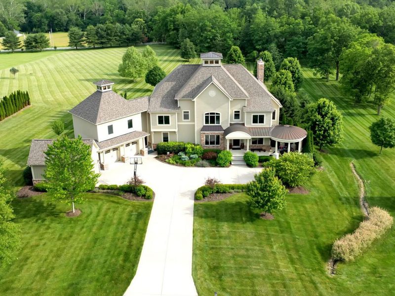 27 Granview Crossing, Granville, OH 43023 Photo 2