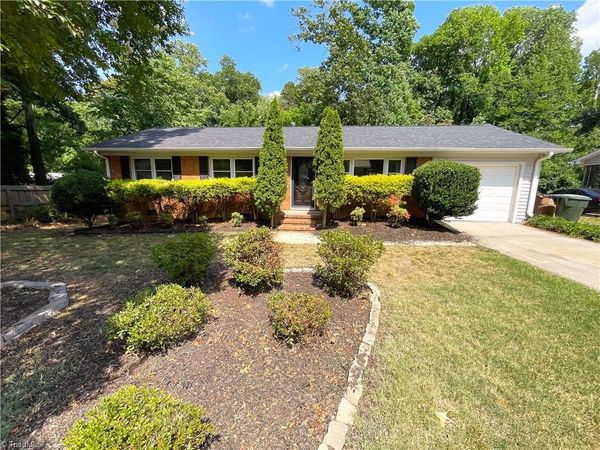 2903 Custer Drive, Greensboro, NC 27407