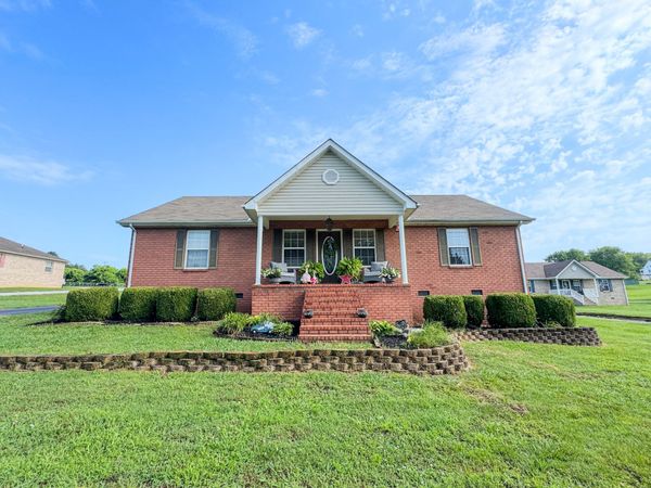 1700 Old Highway 25 , Hartsville, TN 37074