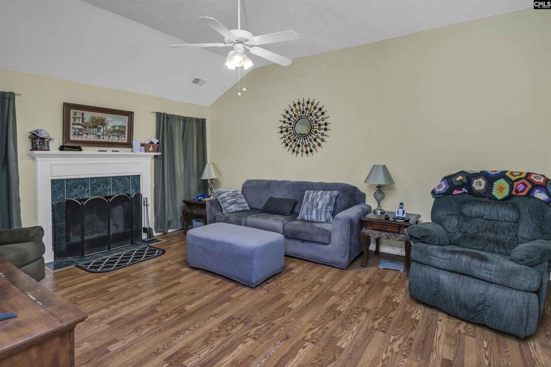 412 Knotts Court Photo 19