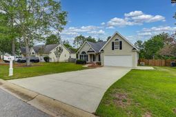 412 Knotts Court photo 4