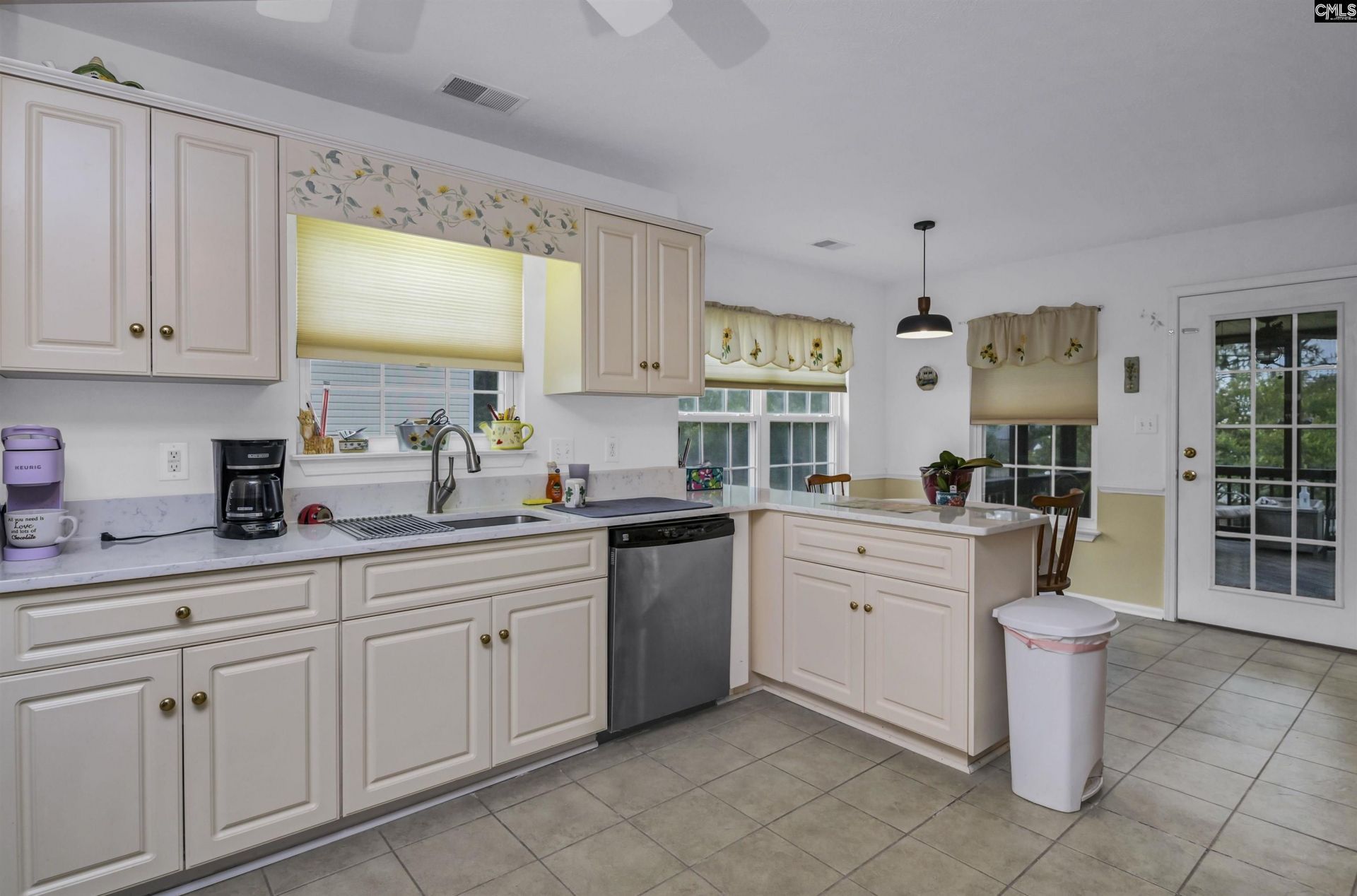 412 Knotts Court Photo 30