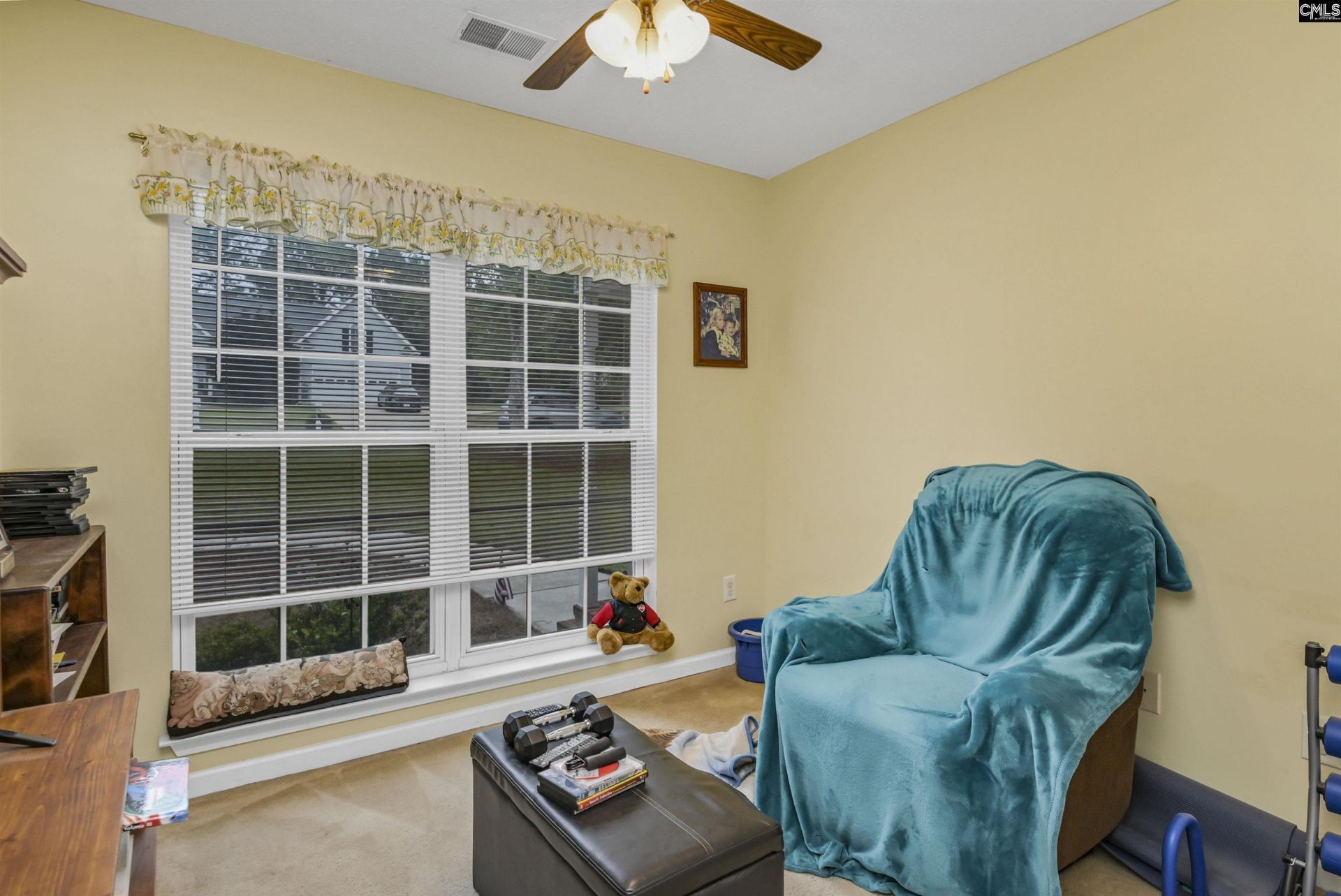 412 Knotts Court Photo 32