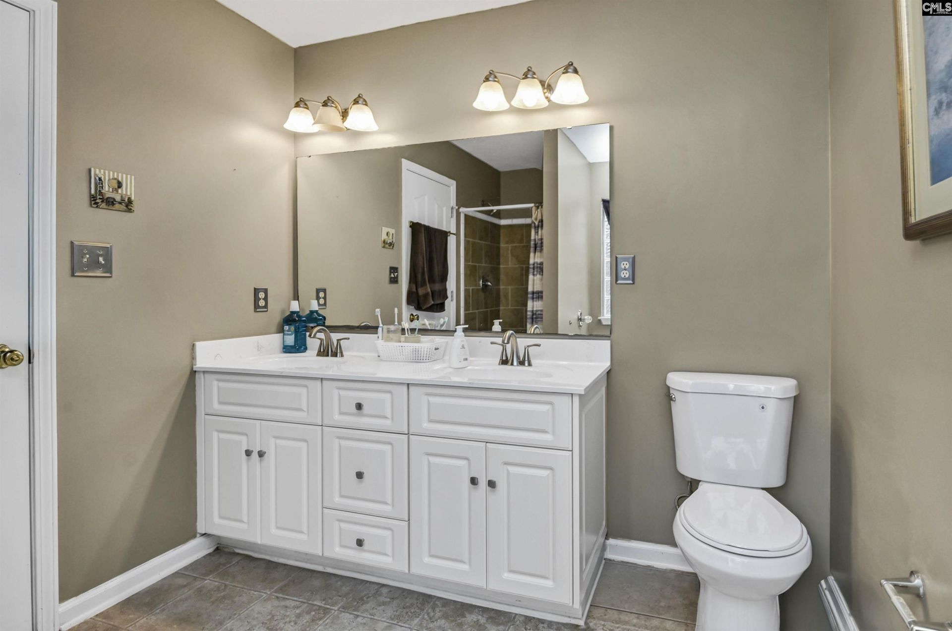 412 Knotts Court Photo 43