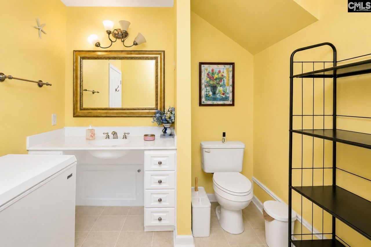 412 Knotts Court Photo 45