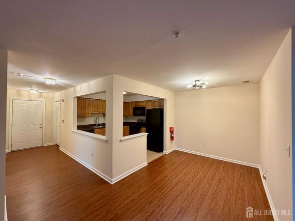 1315 Fernwood Court, New Brunswick, NJ 08901