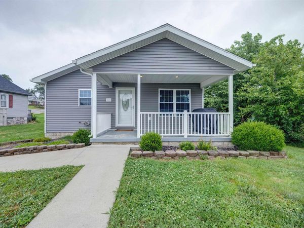 604 Bretz Street, Huntingburg, IN 47542