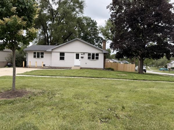 461 E Fullerton Avenue S, Glendale Heights, IL 60139