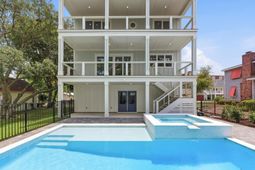 1308 Holly Dr.  photo 4
