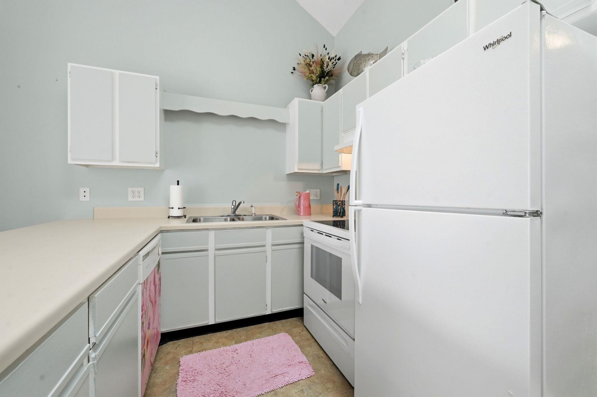 1851 Colony Dr.  Photo 5