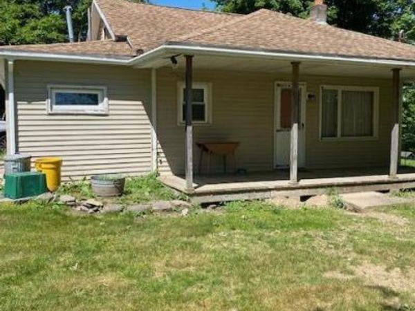 475 Mount Olivet Road, Wyoming, PA 18644