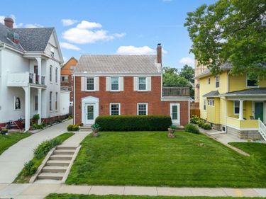 4816 Davenport Street, Omaha, NE 68132