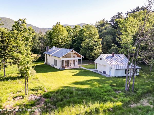 177 Tinker Street, Woodstock, NY 12498