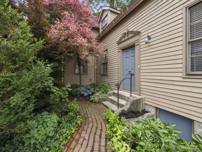43 E Beck Street, Columbus, OH 43215 Photo 4