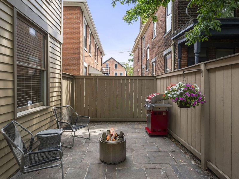 43 E Beck Street, Columbus, OH 43215 Photo 41