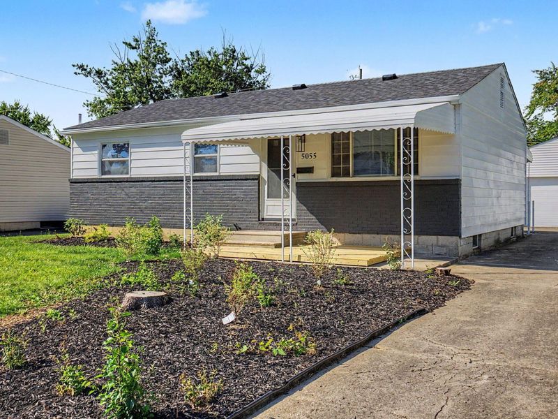 5055 Wyandot Place , Hilliard, OH 43026 Photo 2