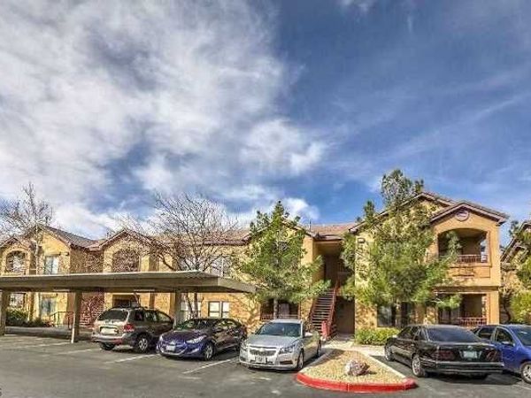 8250 N GRAND CANYON Drive , Unit 2019, Las Vegas, NV 89166