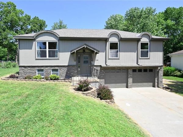 118 Town Court Circle, Platte City, MO 64079