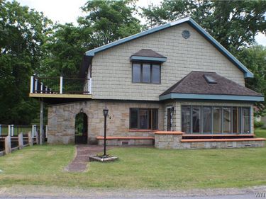 94 Longview Avenue, Jamestown, NY 14701
